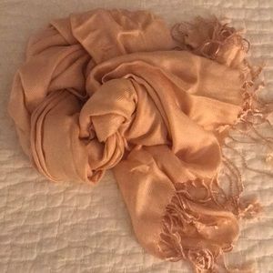 Gold/cream Pashminas